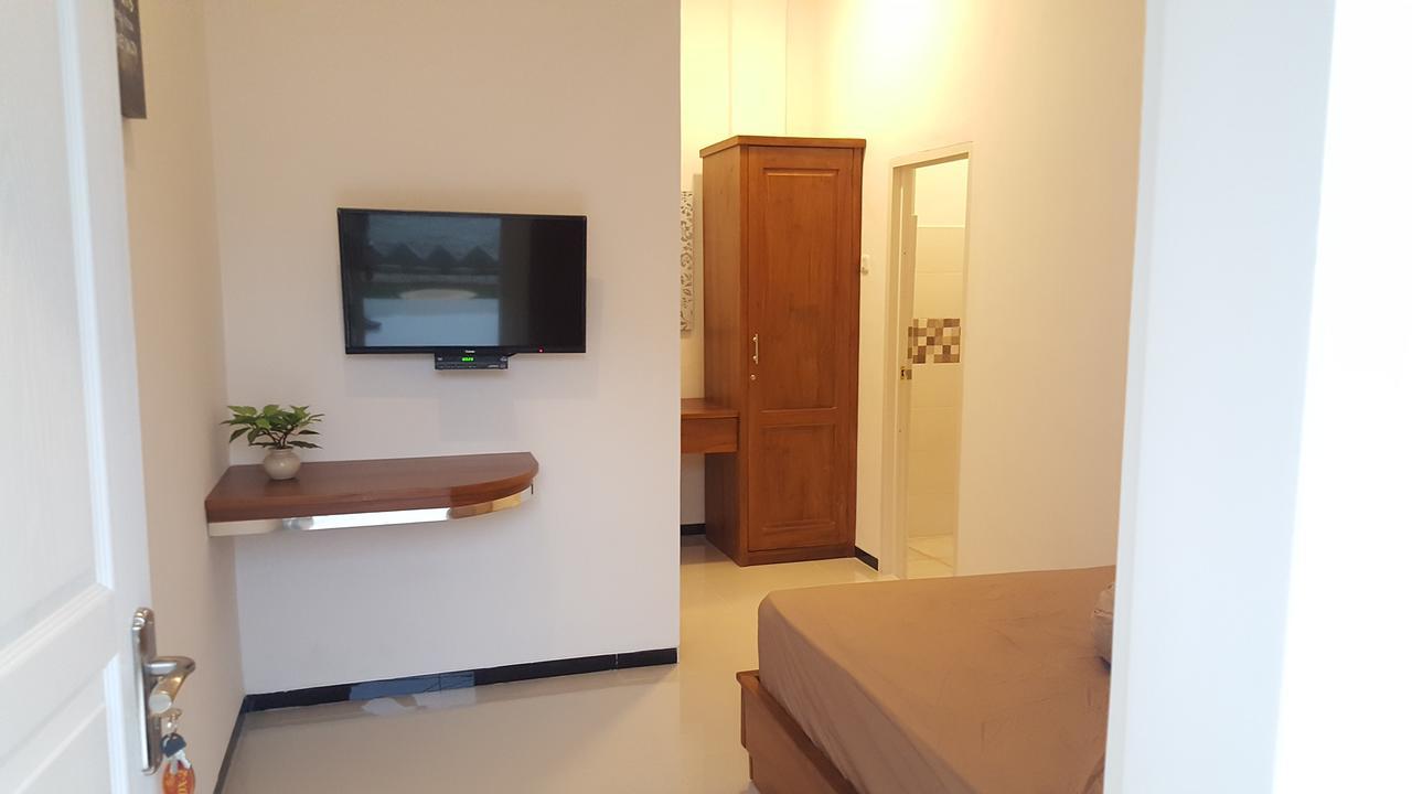 Sultan Guesthouse Tulungagung Buitenkant foto